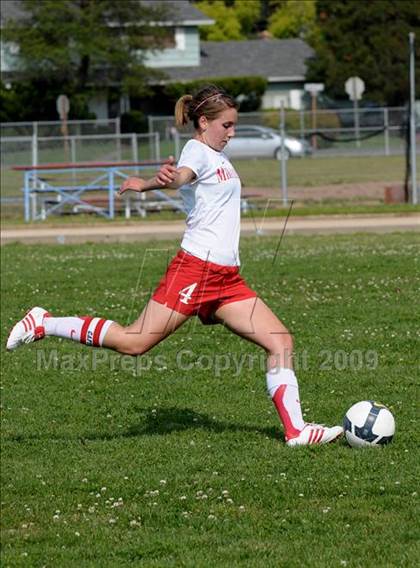Thumbnail 1 in Del Campo @ Mira Loma photogallery.