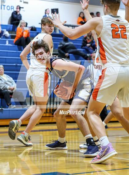 Thumbnail 2 in Aquinas vs Platte County - Sonic Showdown photogallery.