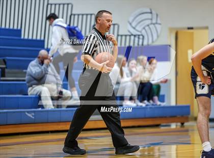 Thumbnail 2 in Aquinas vs Platte County - Sonic Showdown photogallery.