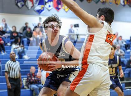 Thumbnail 2 in Aquinas vs Platte County - Sonic Showdown photogallery.