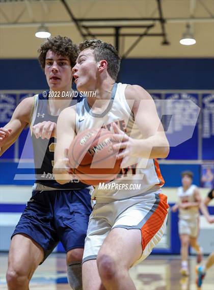 Thumbnail 2 in Aquinas vs Platte County - Sonic Showdown photogallery.