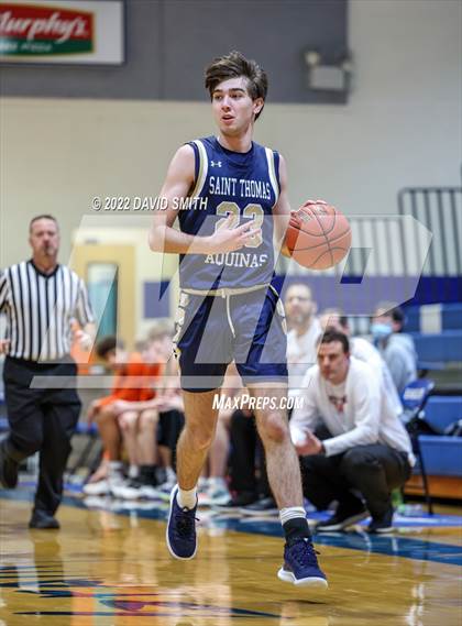 Thumbnail 3 in Aquinas vs Platte County - Sonic Showdown photogallery.