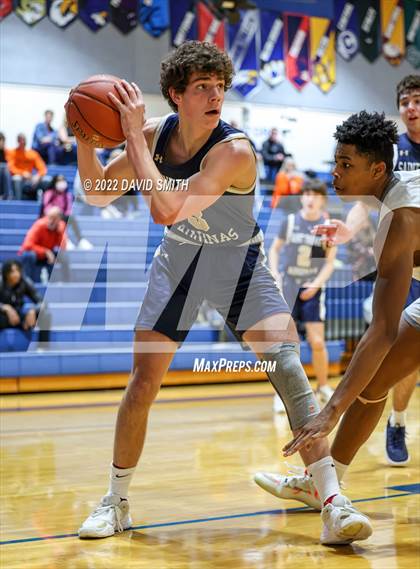 Thumbnail 2 in Aquinas vs Platte County - Sonic Showdown photogallery.