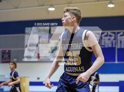 Thumbnail 2 in Aquinas vs Platte County - Sonic Showdown photogallery.