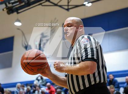 Thumbnail 2 in Aquinas vs Platte County - Sonic Showdown photogallery.