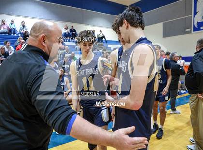 Thumbnail 2 in Aquinas vs Platte County - Sonic Showdown photogallery.