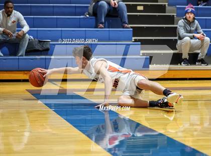 Thumbnail 3 in Aquinas vs Platte County - Sonic Showdown photogallery.