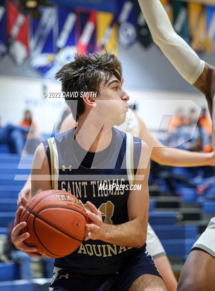 Thumbnail 2 in Aquinas vs Platte County - Sonic Showdown photogallery.