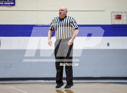 Thumbnail 3 in Aquinas vs Platte County - Sonic Showdown photogallery.