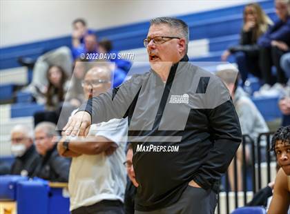 Thumbnail 3 in Aquinas vs Platte County - Sonic Showdown photogallery.