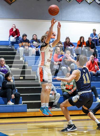 Thumbnail 1 in Aquinas vs Platte County - Sonic Showdown photogallery.