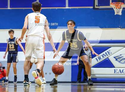Thumbnail 2 in Aquinas vs Platte County - Sonic Showdown photogallery.