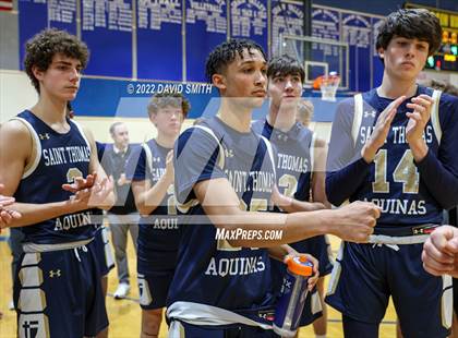 Thumbnail 3 in Aquinas vs Platte County - Sonic Showdown photogallery.