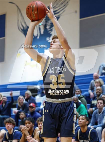 Thumbnail 1 in Aquinas vs Platte County - Sonic Showdown photogallery.