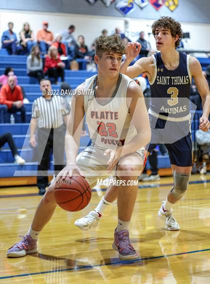Thumbnail 1 in Aquinas vs Platte County - Sonic Showdown photogallery.