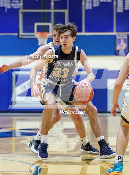Thumbnail 3 in Aquinas vs Platte County - Sonic Showdown photogallery.