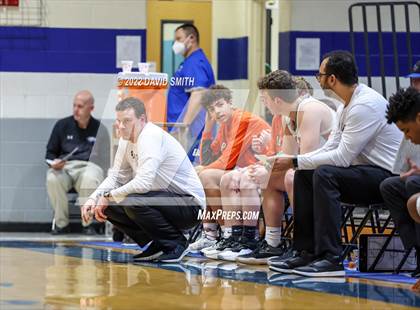 Thumbnail 2 in Aquinas vs Platte County - Sonic Showdown photogallery.