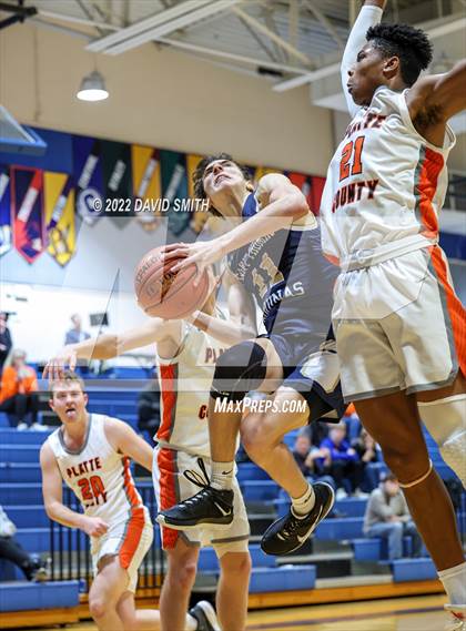 Thumbnail 3 in Aquinas vs Platte County - Sonic Showdown photogallery.