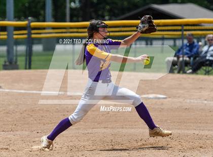 Thumbnail 2 in Mayflower vs Atkins (AAA 3A Regional semifinal) photogallery.