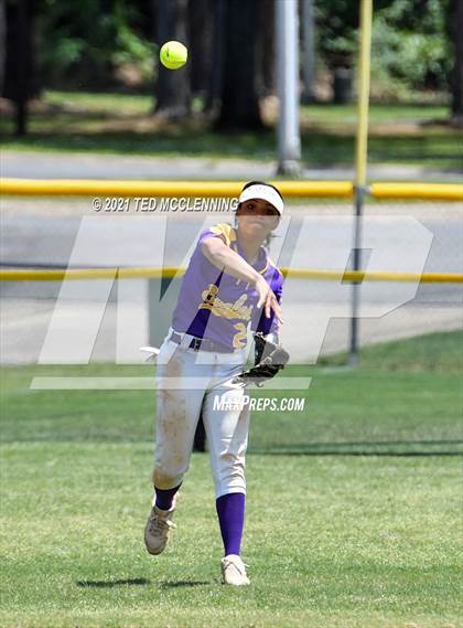Thumbnail 1 in Mayflower vs Atkins (AAA 3A Regional semifinal) photogallery.