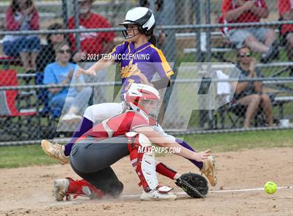 Thumbnail 1 in Mayflower vs Atkins (AAA 3A Regional semifinal) photogallery.
