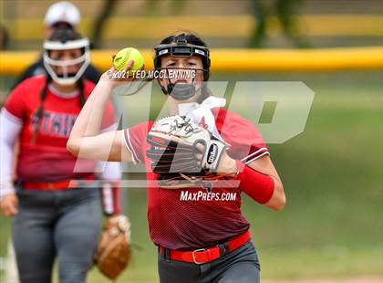 Thumbnail 2 in Mayflower vs Atkins (AAA 3A Regional semifinal) photogallery.