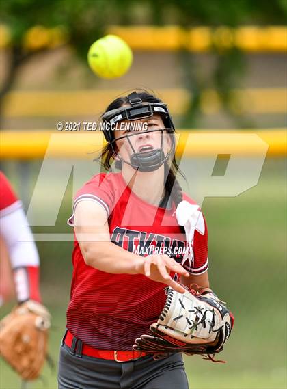 Thumbnail 1 in Mayflower vs Atkins (AAA 3A Regional semifinal) photogallery.