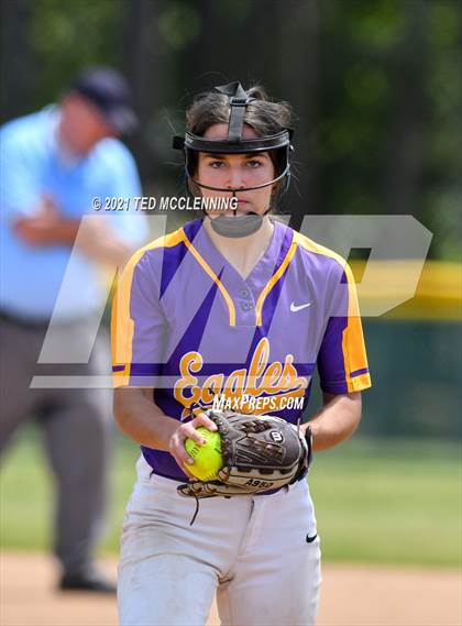 Thumbnail 2 in Mayflower vs Atkins (AAA 3A Regional semifinal) photogallery.
