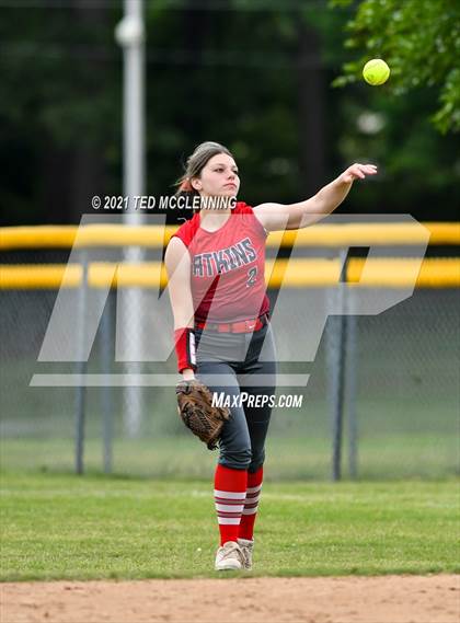 Thumbnail 3 in Mayflower vs Atkins (AAA 3A Regional semifinal) photogallery.