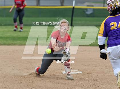 Thumbnail 2 in Mayflower vs Atkins (AAA 3A Regional semifinal) photogallery.