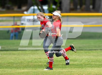Thumbnail 3 in Mayflower vs Atkins (AAA 3A Regional semifinal) photogallery.