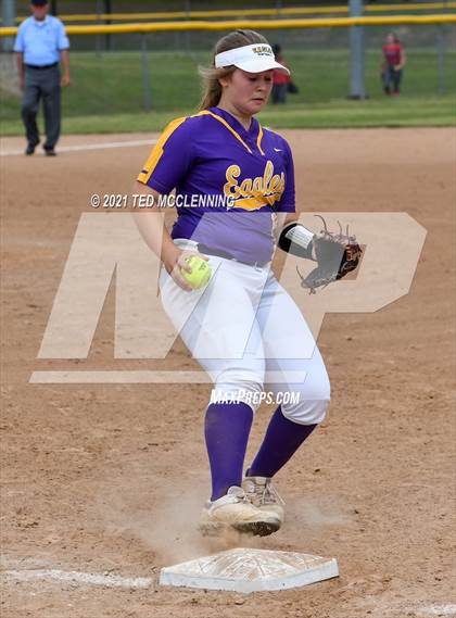 Thumbnail 3 in Mayflower vs Atkins (AAA 3A Regional semifinal) photogallery.