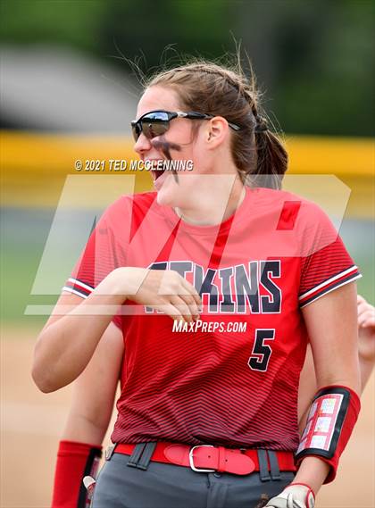 Thumbnail 3 in Mayflower vs Atkins (AAA 3A Regional semifinal) photogallery.