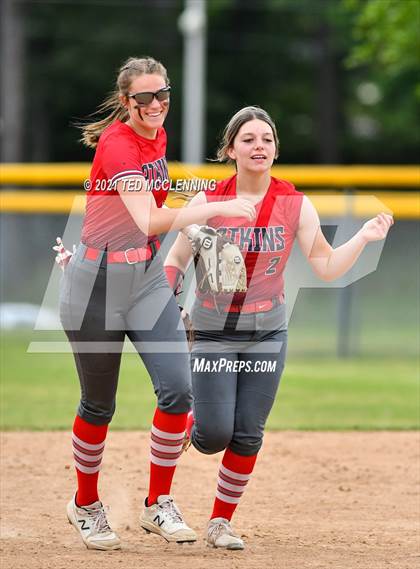 Thumbnail 2 in Mayflower vs Atkins (AAA 3A Regional semifinal) photogallery.