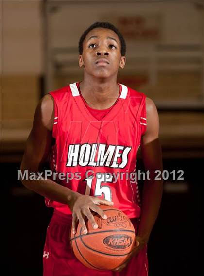 Thumbnail 3 in Holmes @ Newport Central Catholic photogallery.
