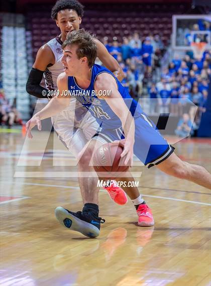 Thumbnail 3 in Academy of Science and Innovation vs. Old Lyme (CIAC D5 Final) photogallery.