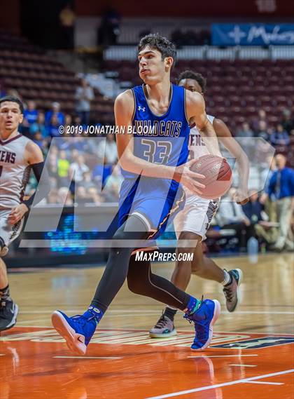 Thumbnail 1 in Academy of Science and Innovation vs. Old Lyme (CIAC D5 Final) photogallery.