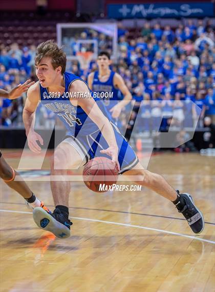 Thumbnail 2 in Academy of Science and Innovation vs. Old Lyme (CIAC D5 Final) photogallery.
