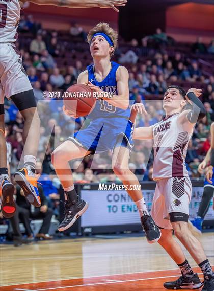 Thumbnail 1 in Academy of Science and Innovation vs. Old Lyme (CIAC D5 Final) photogallery.