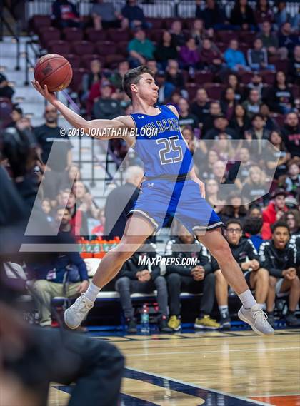 Thumbnail 1 in Academy of Science and Innovation vs. Old Lyme (CIAC D5 Final) photogallery.