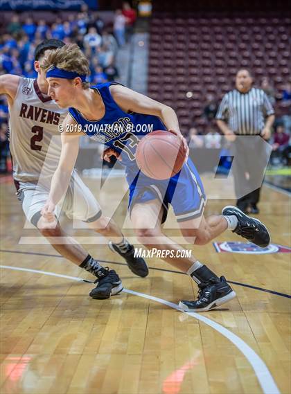 Thumbnail 3 in Academy of Science and Innovation vs. Old Lyme (CIAC D5 Final) photogallery.