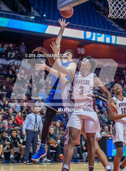 Thumbnail 1 in Academy of Science and Innovation vs. Old Lyme (CIAC D5 Final) photogallery.
