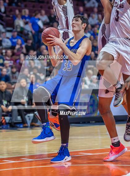 Thumbnail 2 in Academy of Science and Innovation vs. Old Lyme (CIAC D5 Final) photogallery.