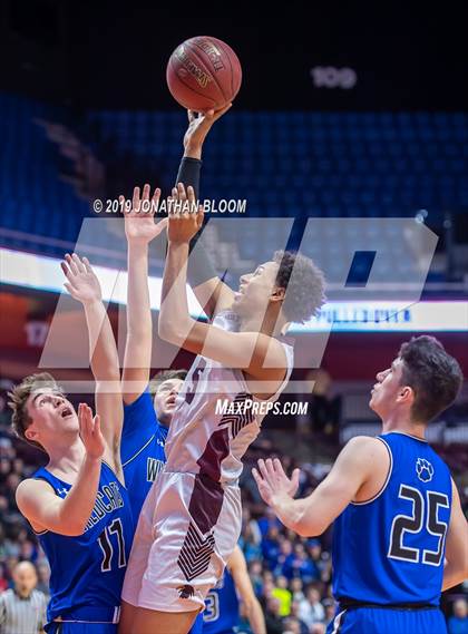 Thumbnail 1 in Academy of Science and Innovation vs. Old Lyme (CIAC D5 Final) photogallery.