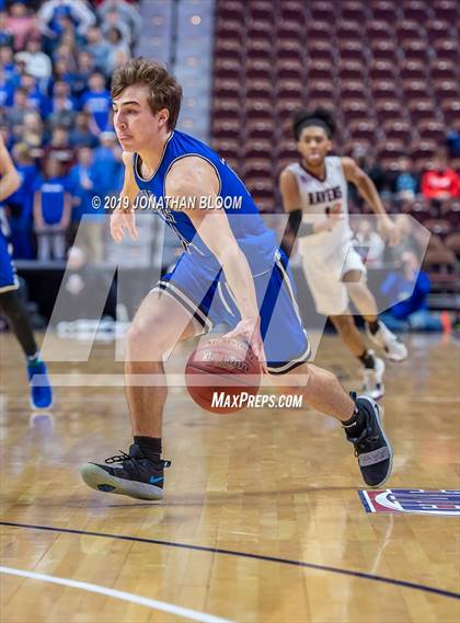 Thumbnail 1 in Academy of Science and Innovation vs. Old Lyme (CIAC D5 Final) photogallery.