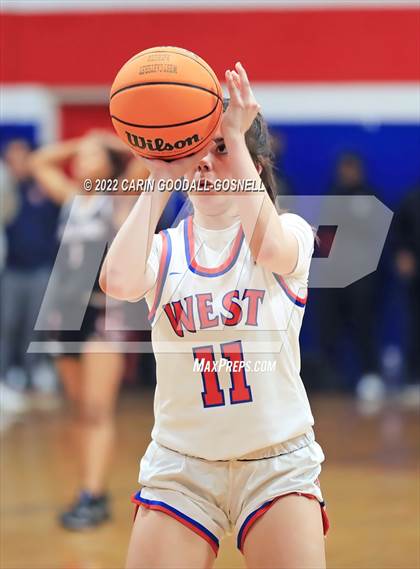 Thumbnail 3 in South Central @ West Carteret photogallery.
