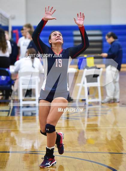 Thumbnail 3 in De La Salle vs Teurlings Catholic (Catholic League Tournament) photogallery.