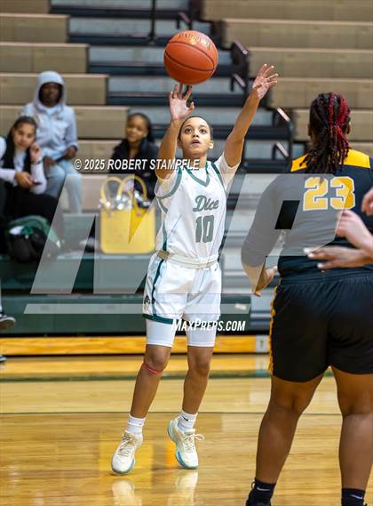 Thumbnail 2 in Brashear @ Taylor Allderdice photogallery.
