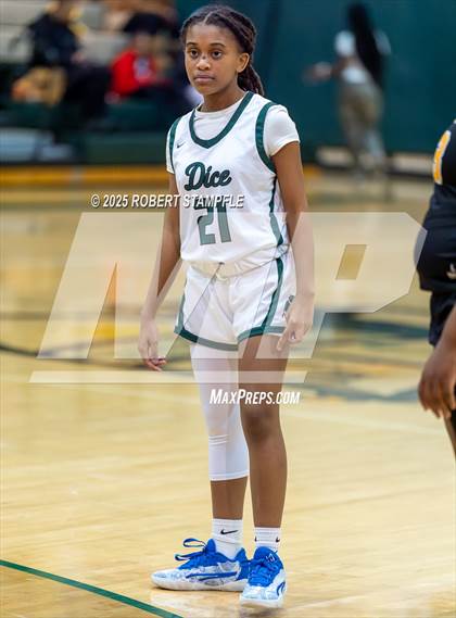 Thumbnail 3 in Brashear @ Taylor Allderdice photogallery.