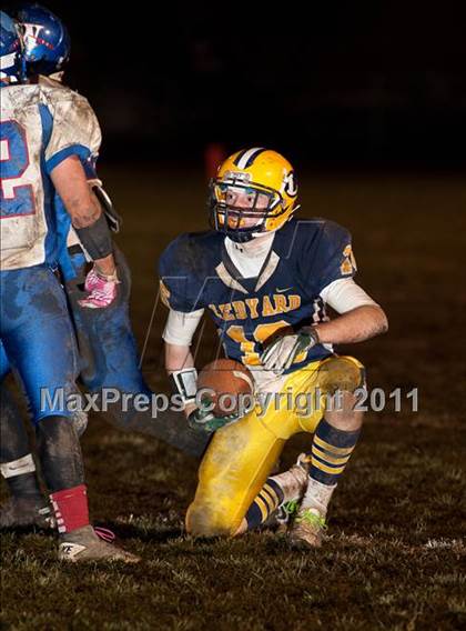 Thumbnail 2 in Waterford @ Ledyard (CIAC Class M Quarterfinal) photogallery.